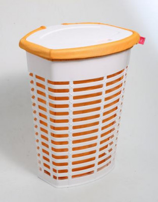 Корзина для белья Primanova с крышкой белая с оранжевым чехлом, 47х36х60 см пластик/ткань M-E44-01-08