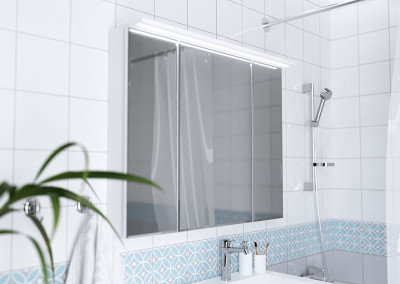 Зеркальный шкафчик для ванной 1Marka Соната 90 3д с подсветкой, Белый глянец (Ц0000007615)